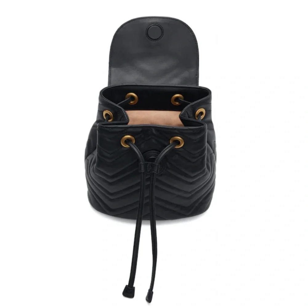 GUCCI - Calfskin Matelasse GG Marmont Flap Backpack Black - Picture 4 of 6